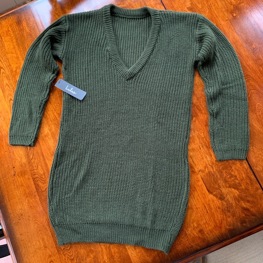 NWT Lulu’s olive green sweater dress